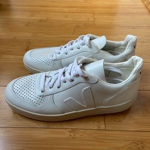 Veja V-10 Women’s White Leather Sneakers